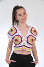 Aurora crochet crop top detail - Loom & Loop