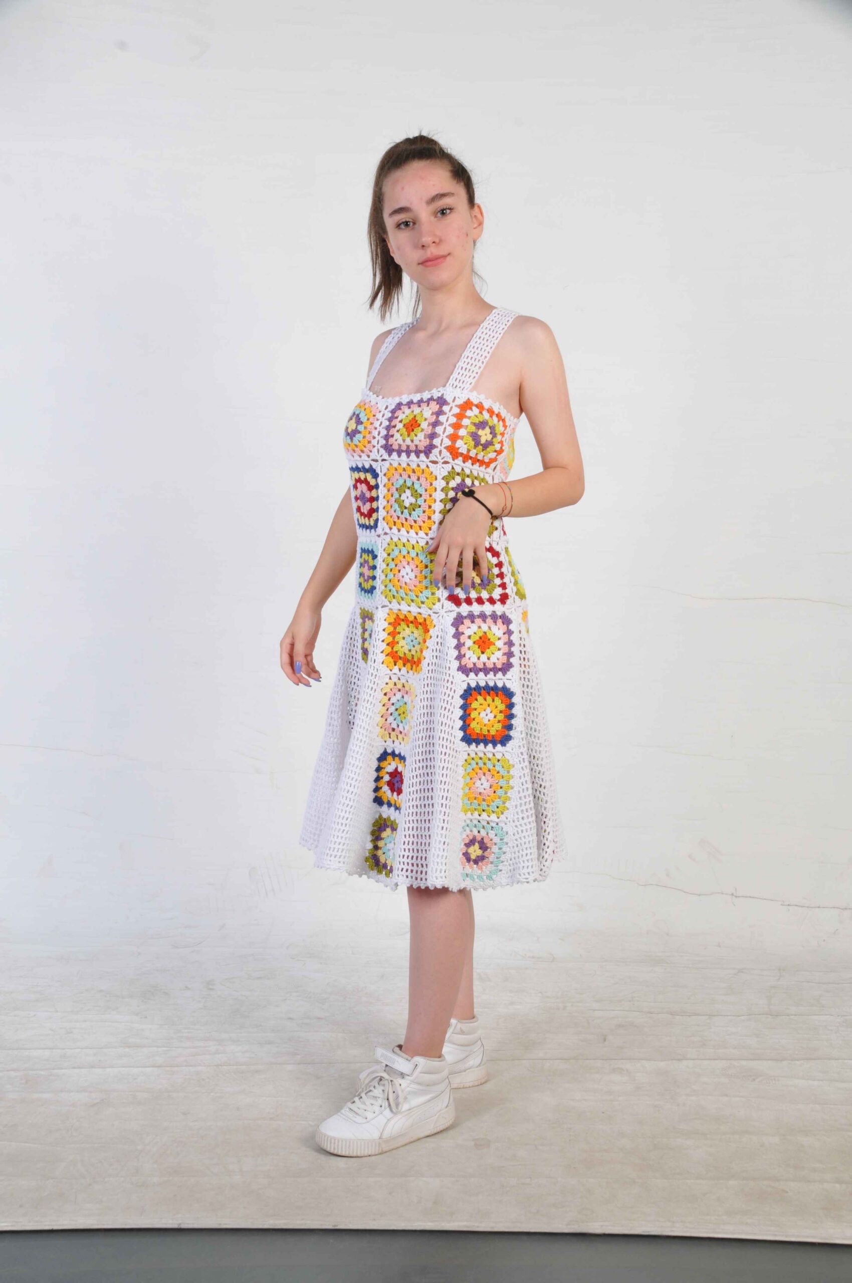 KNIT016_1_BREEZE Loom and Loop