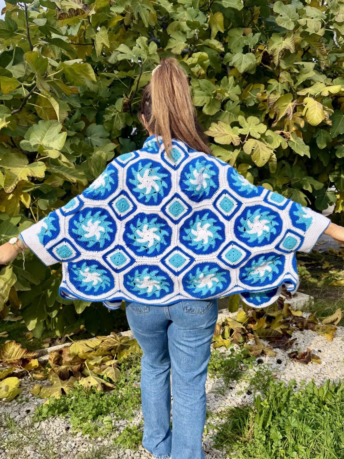 Seastar crochet vest close-up - Loom & Loop