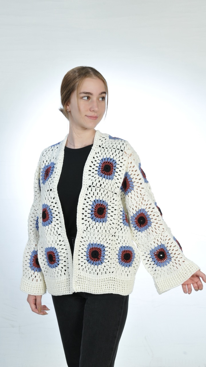 Moonflower crochet vest - handgemaakt bij Loom & Loop