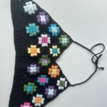 Midnight Floral crochet halter top - handgemaakt bij Loom & Loop